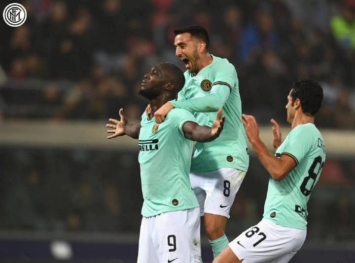  国际米兰创纪录连胜，提前锁定半程冠军  