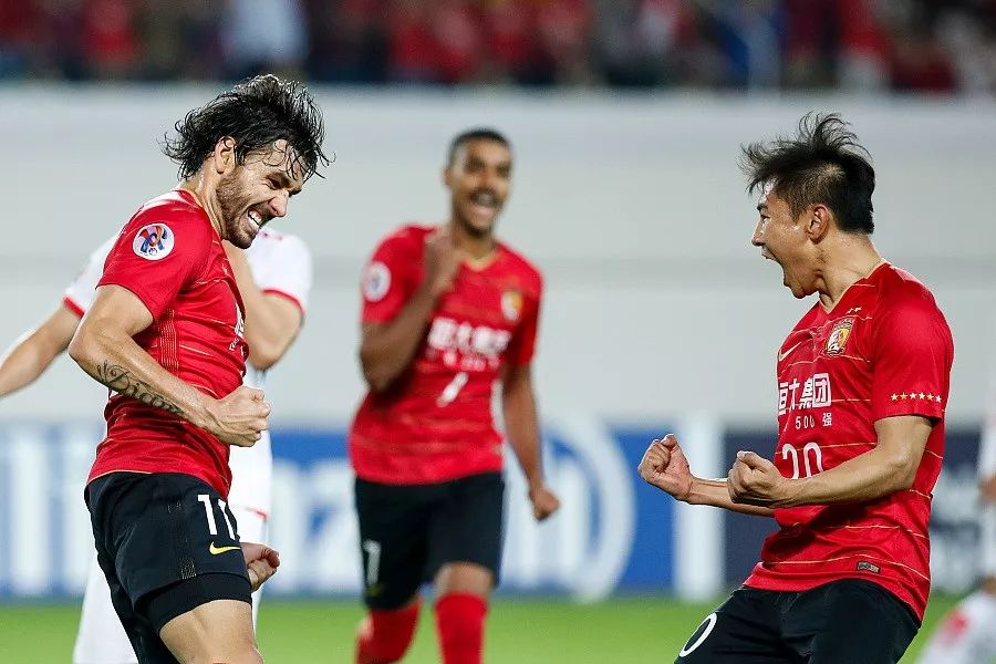  Bamford大四喜 Fulham逆转击败 Wolves队  